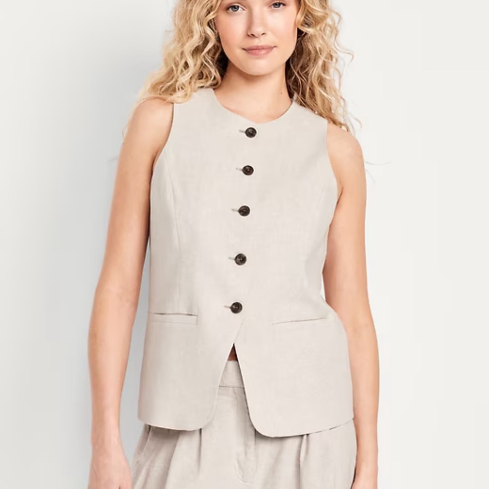 Old Navy Cream Button-Up Vest